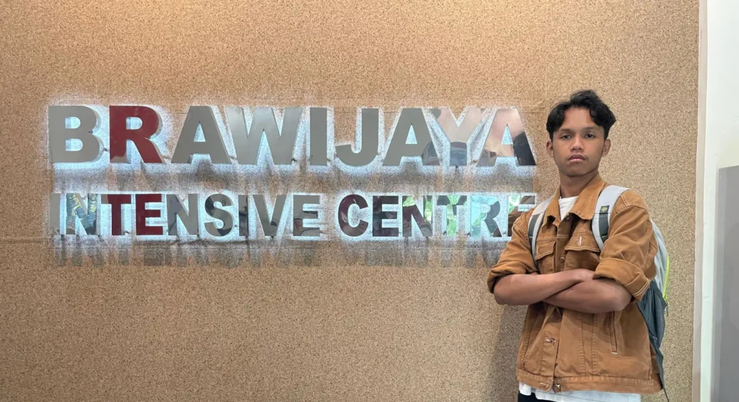 Kisah Eben: Dari Lapangan Bulutangkis ke Gerbang ITS, Berkat Bimbingan Belajar BIC