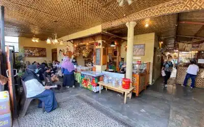 Sego Sambel Cak Uut: Nikmatnya Kuliner Pedas Khas Malang
